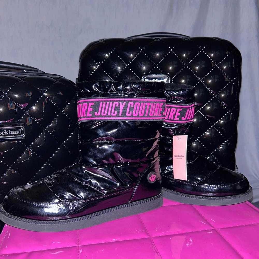Brand new with tags! Size 10 ! Juicy Couture shiny black futuristic boots